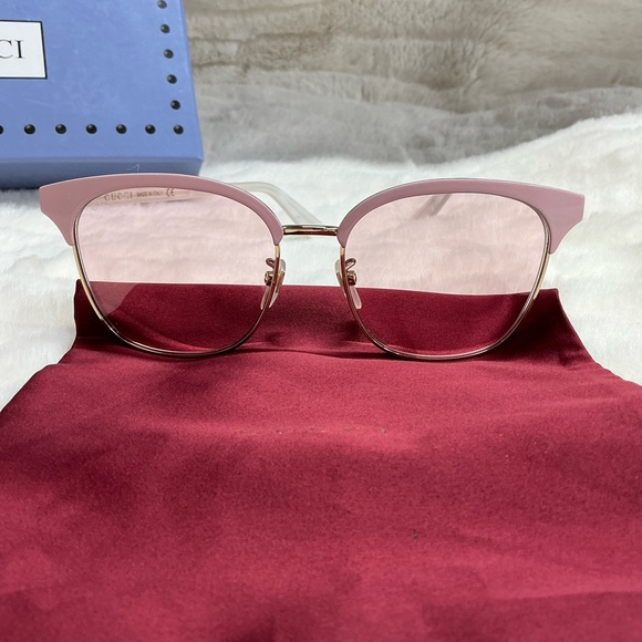 Gucci Sunglasses - Picture 3 of 10